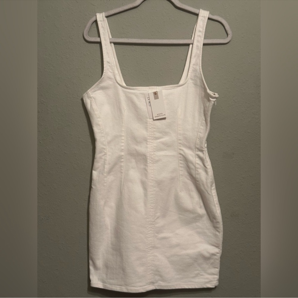 NWT GOOD AMERICAN
Denim Shift Dress in Clound White Sz Small - - Picture 6 of 10